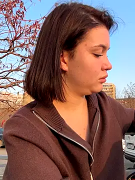 KikiWatson live sex cam