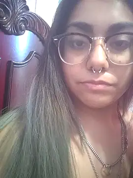 Lovelyrainn's cam snapshot