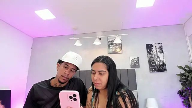 violet_and_myers's cam snapshot