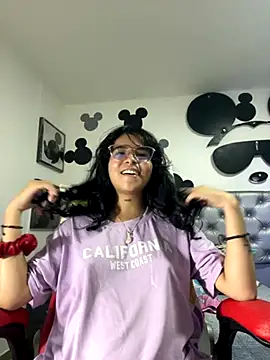 _vaiolet_owo's cam snapshot