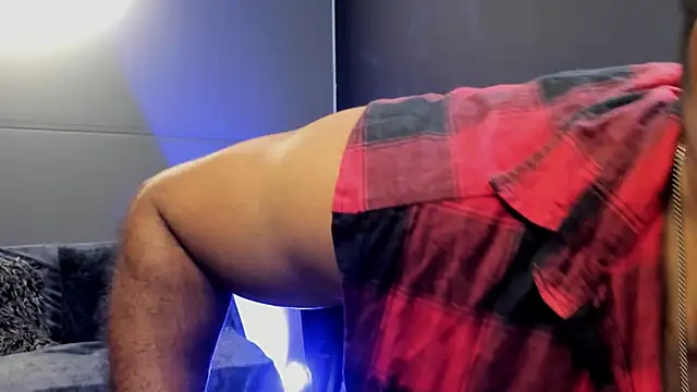 Big_furry_bear13's cam snapshot