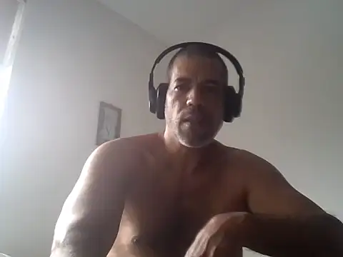 jackbigcock11 live sex cam