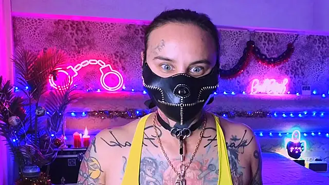 Cool_Freak_'s cam snapshot