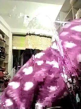 Hami705's cam snapshot