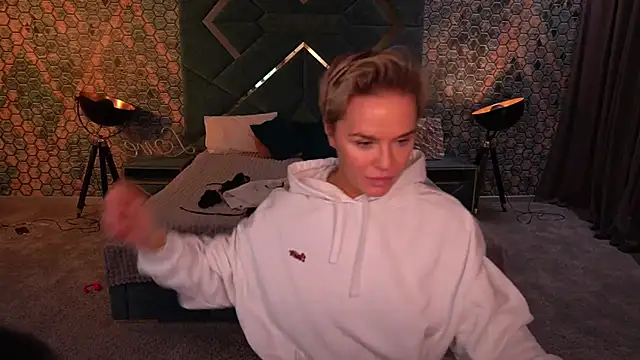 PleasureWeCouple live sex cam