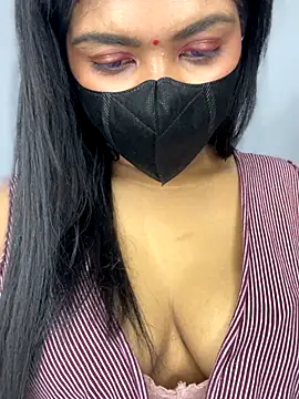 __Thenmozh__'s cam snapshot