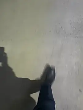 Outdoor_exhibitionist's cam snapshot