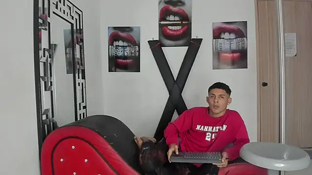 GRETTY_BOYS's cam snapshot