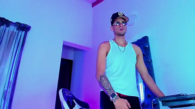 daddys_insanee's cam snapshot