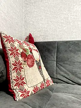 Lady_woman's cam snapshot