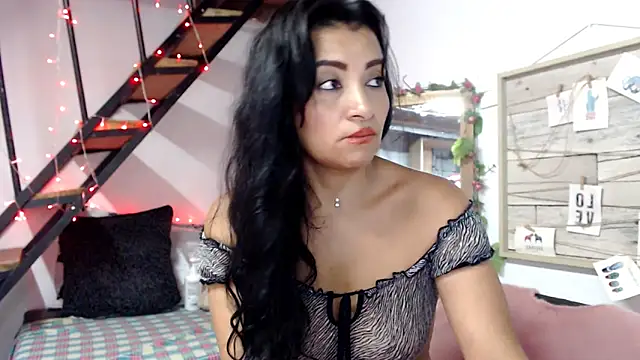 luna_sky83's cam snapshot