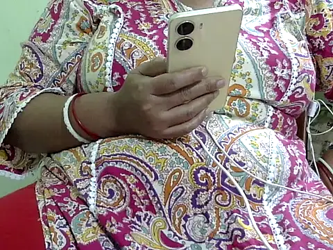 DAMINI98's cam snapshot