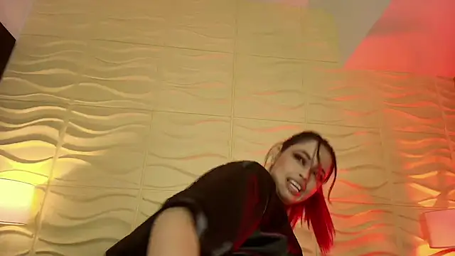 EvaaFoxxy1's cam snapshot