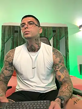 MATEO_DILUCA's cam snapshot