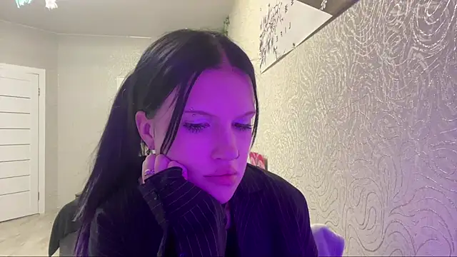 Sylira_fable's cam snapshot