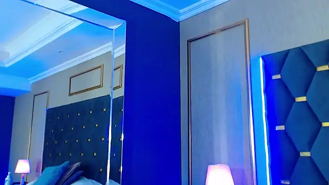 ThaniaJones's cam snapshot