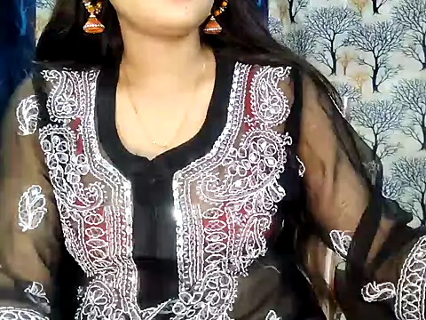 Aarvi_Arora's cam snapshot