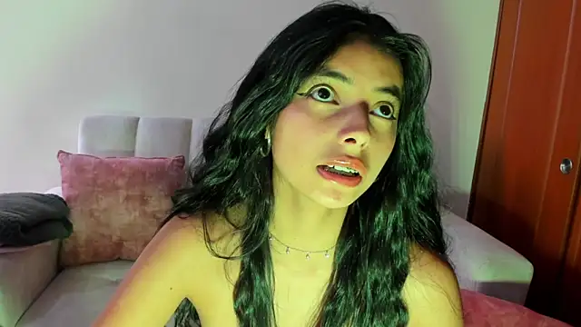 miadaviesx's cam snapshot