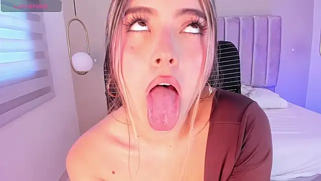 Sophia_Clark8's cam snapshot