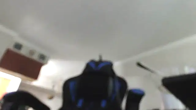 choco-sexo@xh's cam snapshot