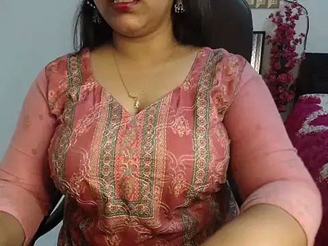 Queen_Jessica2's cam snapshot