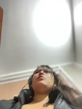 mariana_21x's cam snapshot