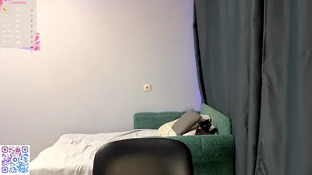 TanekaBoitel's cam snapshot