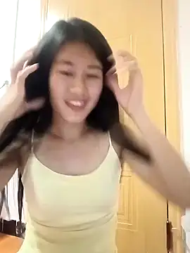 luy-xinh02's cam snapshot