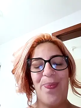 Escarlate4you_ live sex cam