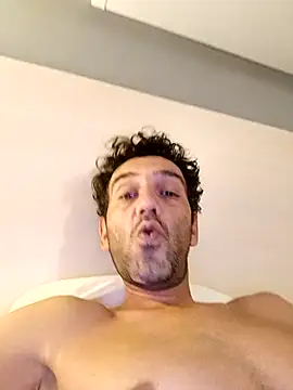 Sextructor@xh's cam snapshot