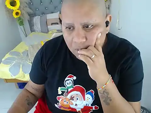 hotlesby_valery's cam snapshot