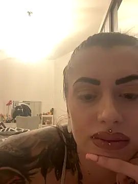 Barbie_1312's cam snapshot