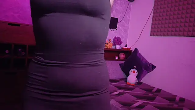 MidnightFlame's cam snapshot