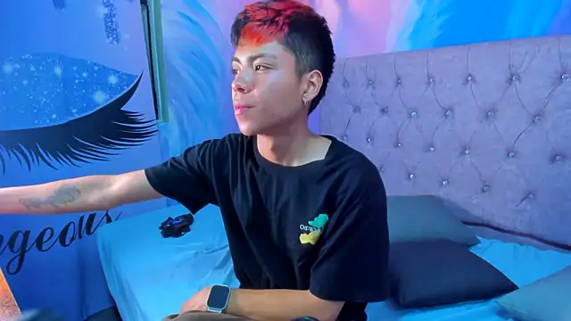 MaxiWildd live sex cam