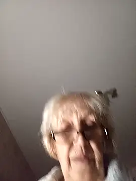 Anatolia5961's cam snapshot