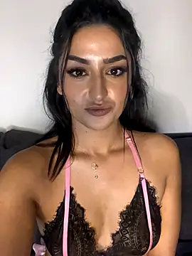 Mia_spicyy's cam snapshot