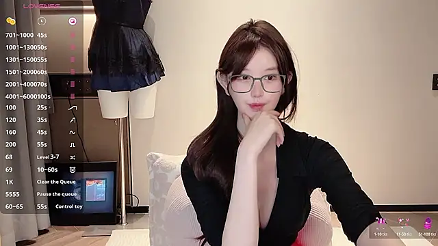 Qenen1's cam snapshot