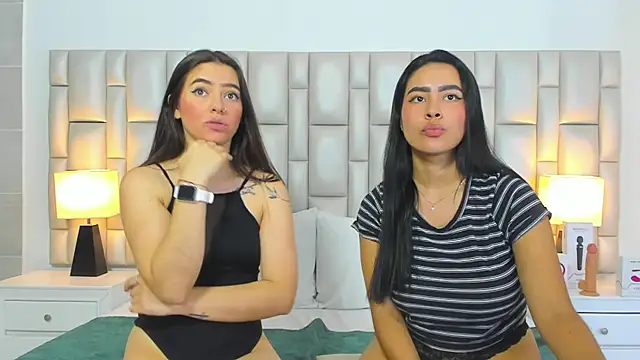 paola_katy_dicks live sex cam