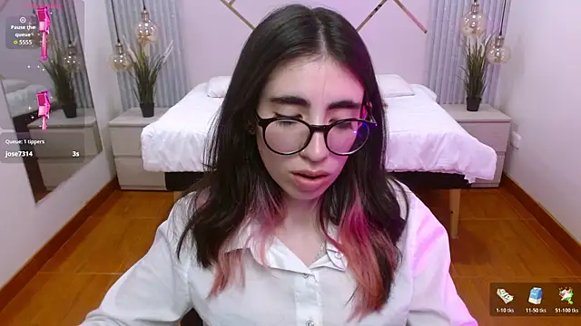 LenaRoses's cam snapshot