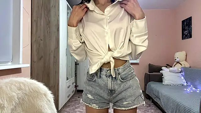 ElgaBlumer's cam snapshot