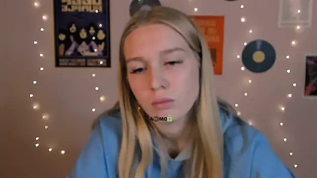 megan_cold's cam snapshot