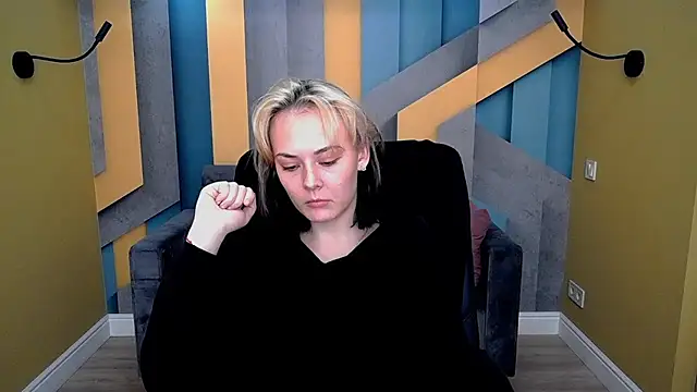 MilaMild's cam snapshot