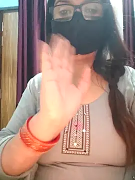 Aishwaryaa_69's cam snapshot