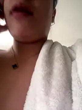 tata_jhonns's cam snapshot