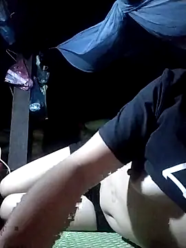 PhamPm70's cam snapshot