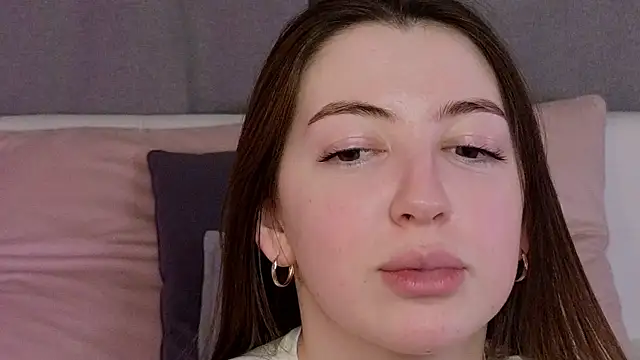 Ann_moon__'s cam snapshot