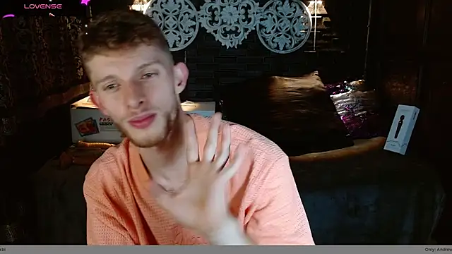 andrewxbi's cam snapshot