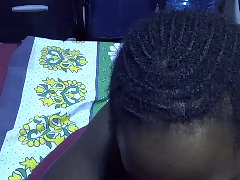 Adaline-Paris's cam snapshot