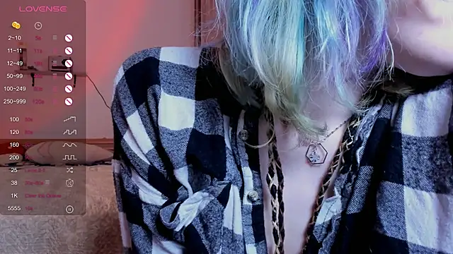 alisahug's cam snapshot