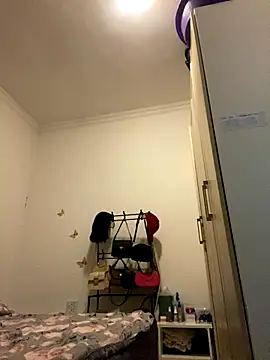 _Fifi's cam snapshot